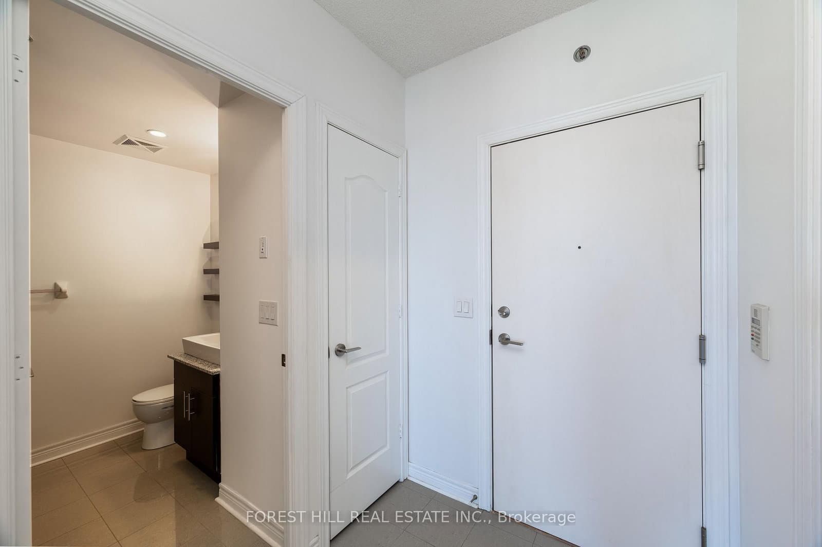 2756 Old Leslie Street, Unit 510 thumbnail 9