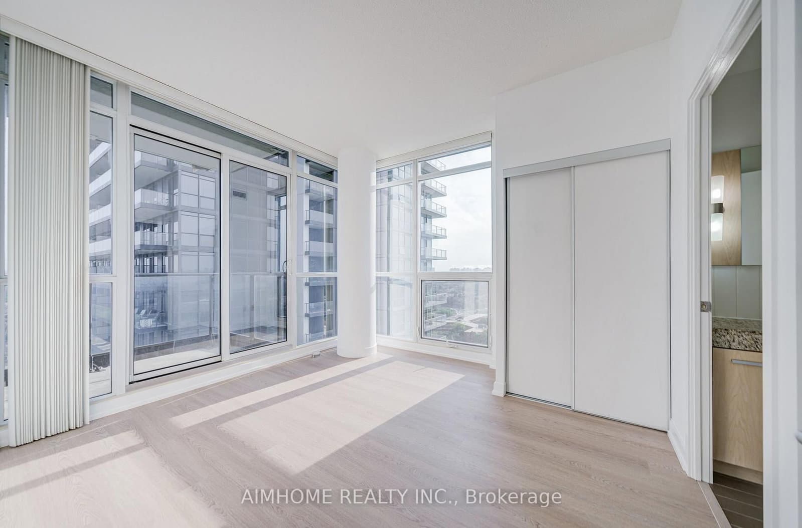 29 Singer Court, Unit 2109 - Image 1