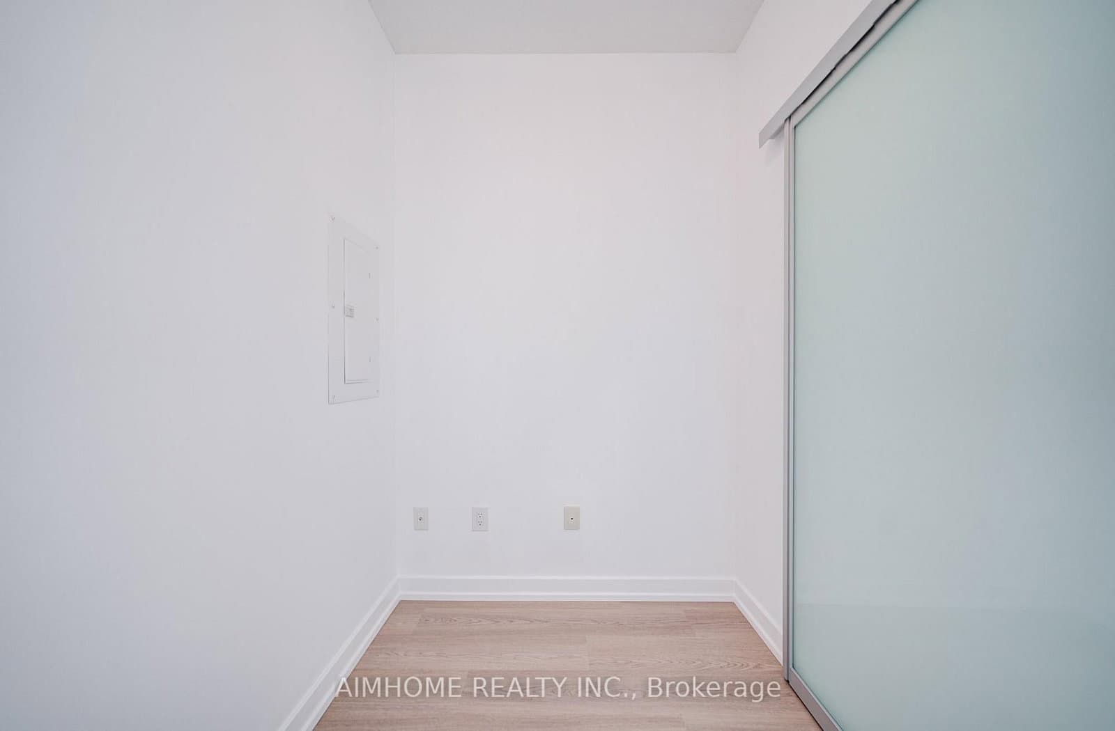 29 Singer Court, Unit 2109 thumbnail 10