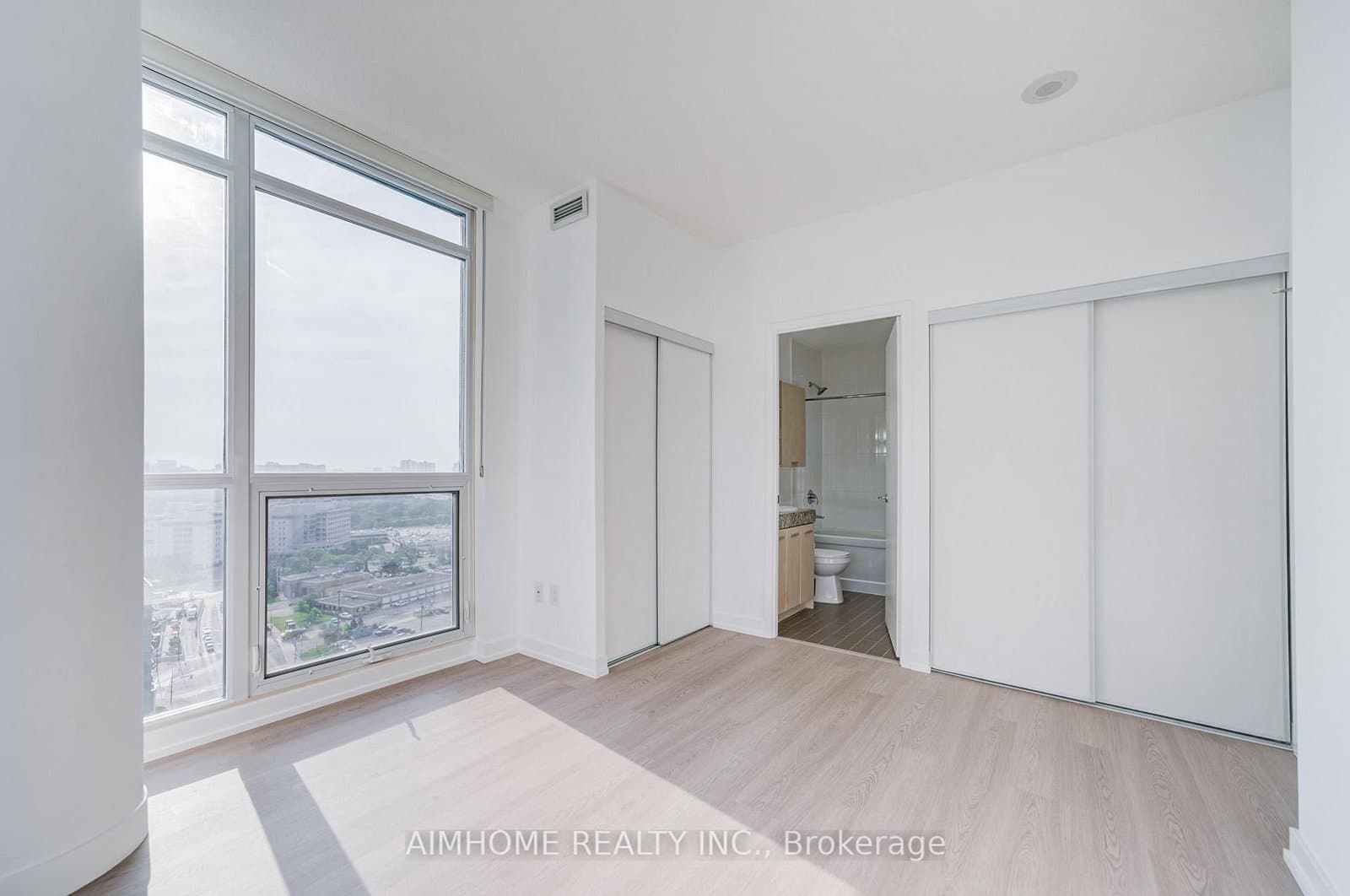 29 Singer Court, Unit 2109 thumbnail 2