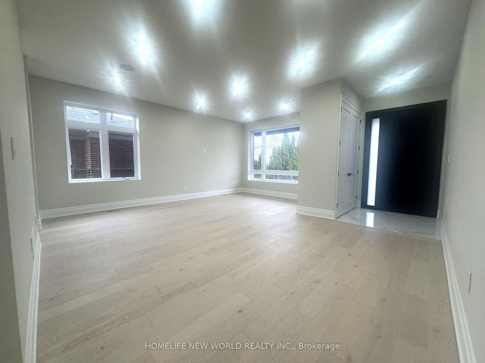 150 Viewmount Avenue thumbnail 14