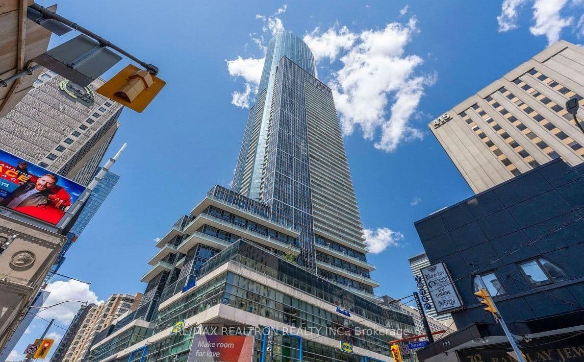 384 Yonge Street, Unit 93 thumbnail 15