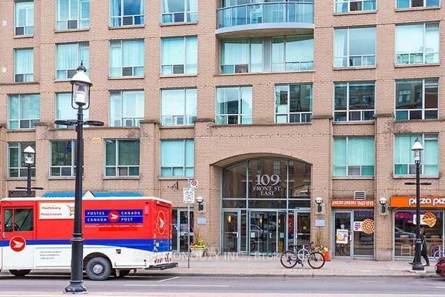 109 Front Street E, Unit 622 thumbnail 3