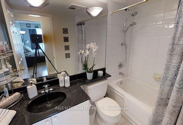 109 Front Street E, Unit 622 thumbnail 9