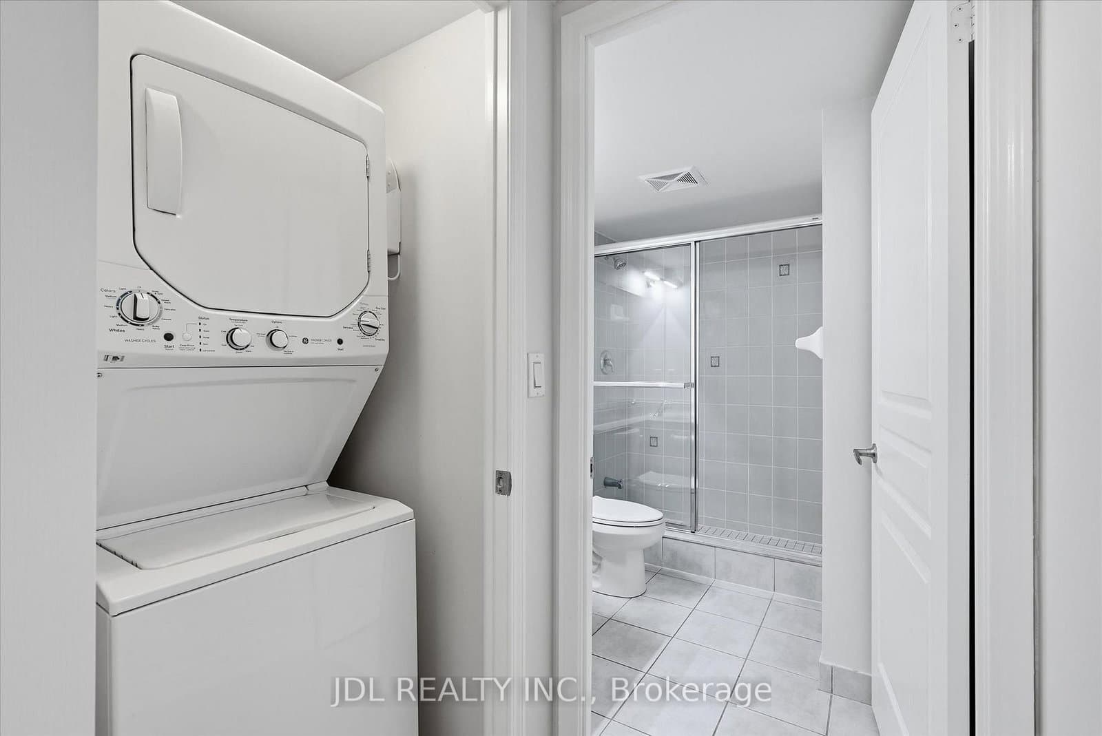 503 Beecroft Road, Unit 516 thumbnail 21