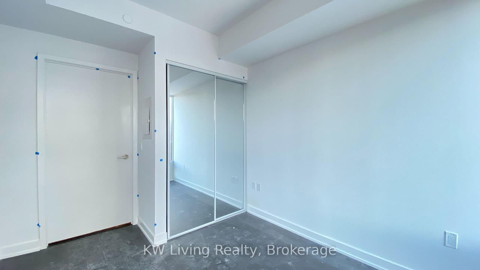 238 Simcoe Street, Unit 3208 thumbnail 15