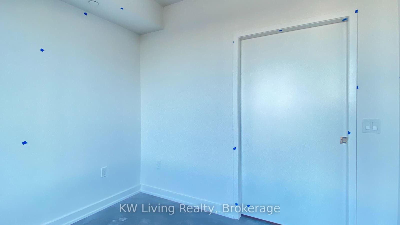 238 Simcoe Street, Unit 3208 thumbnail 25