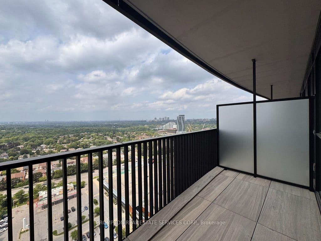 68 Esther Shiner Boulevard, Unit 2706 thumbnail 14