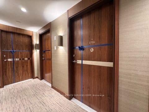 68 Esther Shiner Boulevard, Unit 2706 thumbnail 16