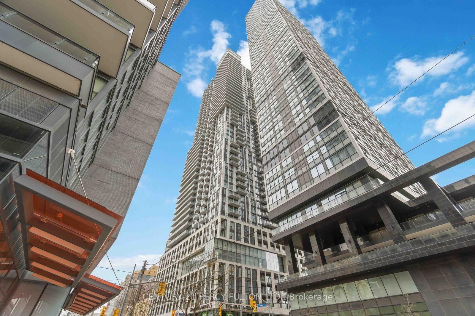 #839 - 251 Jarvis Street