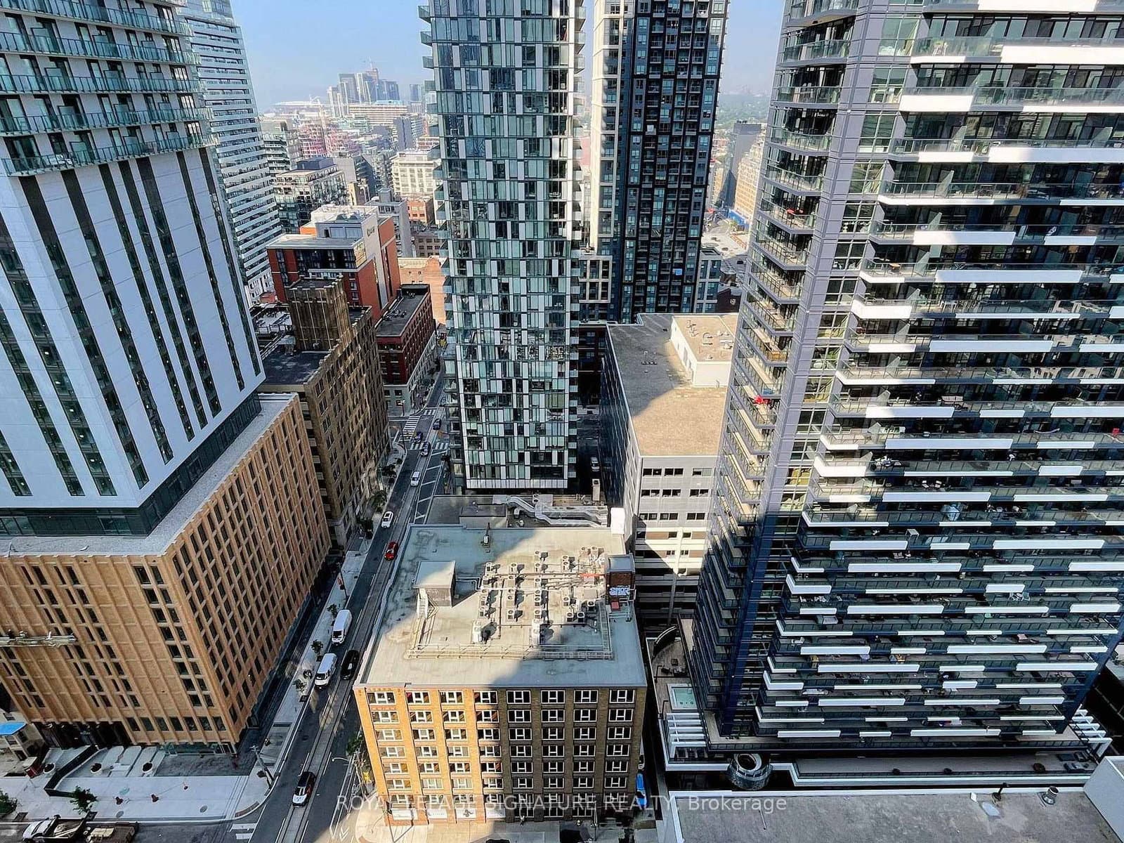 290 Adelaide Street W, Unit 2601 thumbnail 14