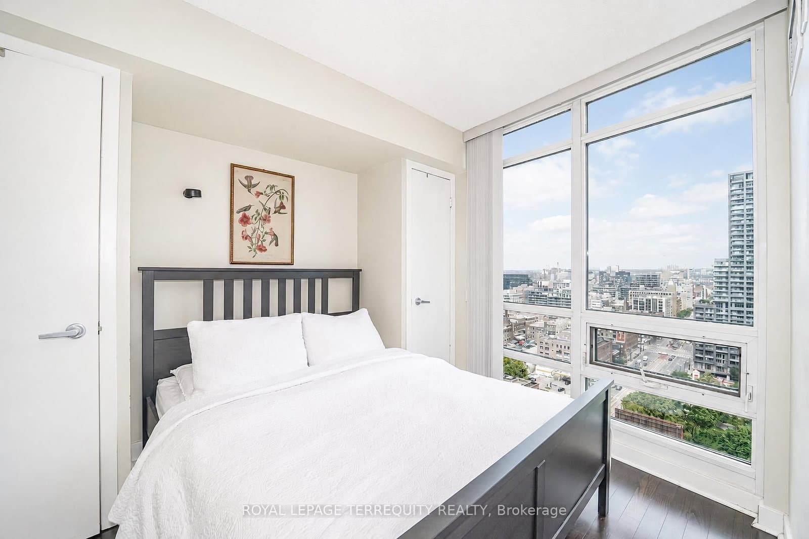 397 Front Street W, Unit 2907 thumbnail 11