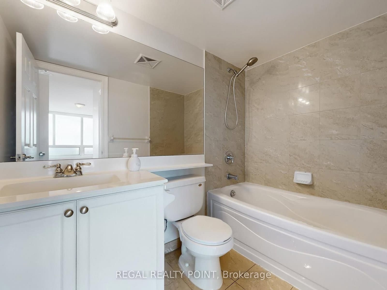 25 Greenview Avenue, Unit 2118 thumbnail 17
