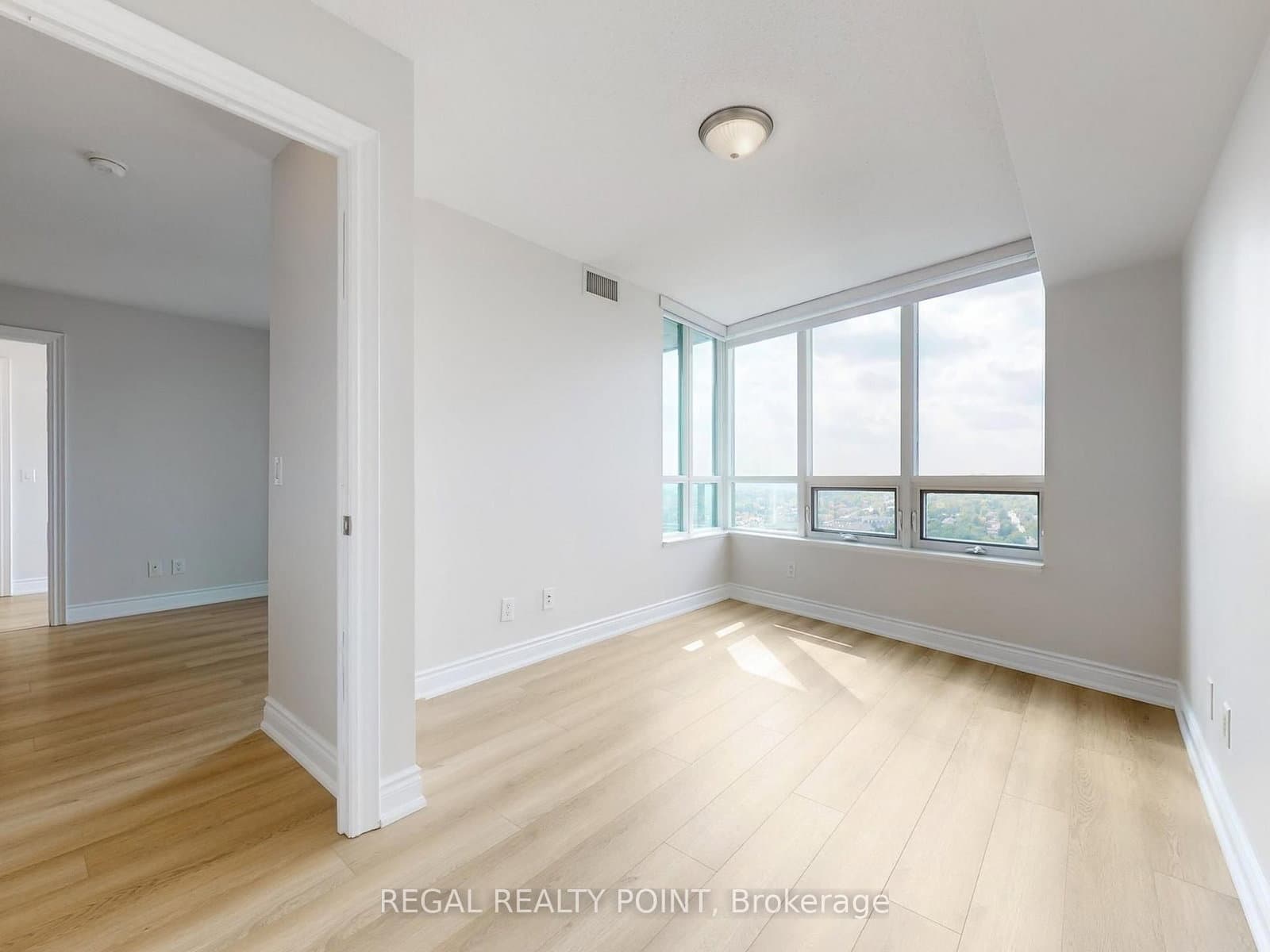25 Greenview Avenue, Unit 2118 thumbnail 18