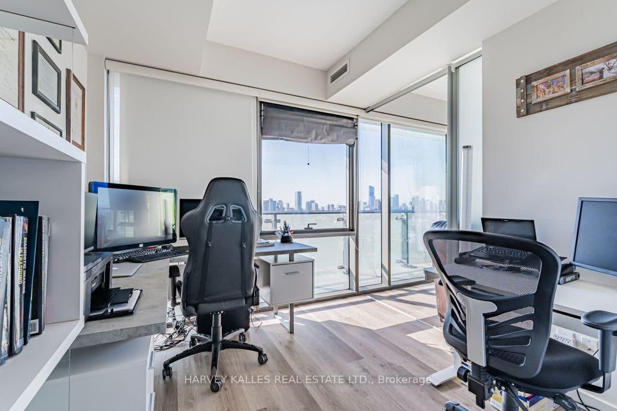 70 Distillery Lane, Unit 3602 thumbnail 15