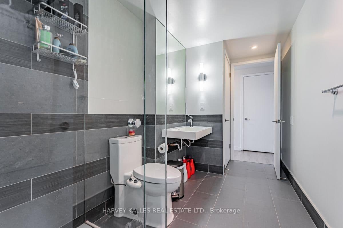 70 Distillery Lane, Unit 3602 thumbnail 17