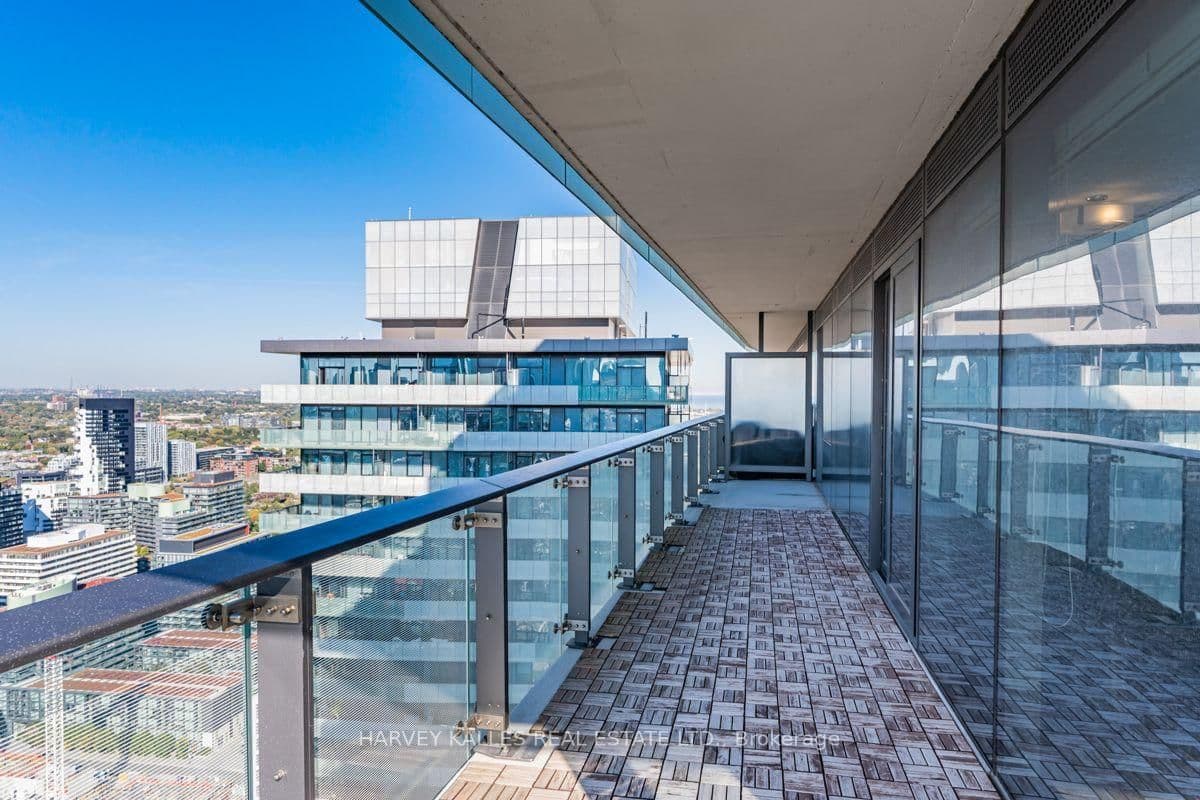 70 Distillery Lane, Unit 3602 thumbnail 22