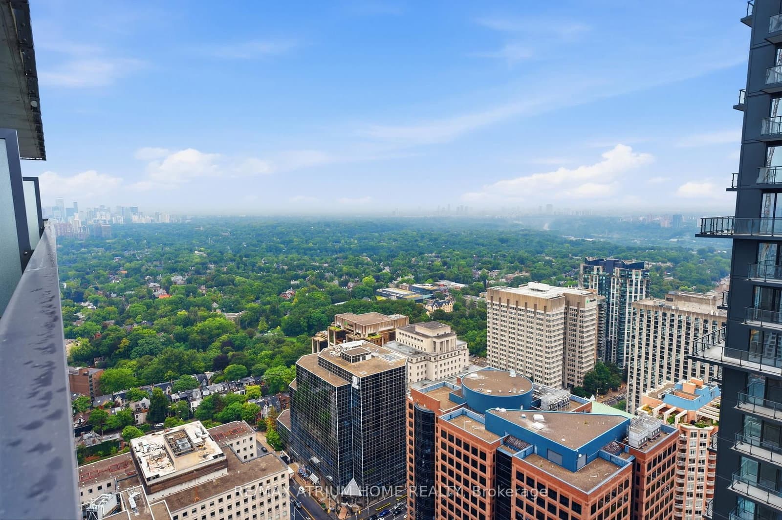 50 Charles Street E, Unit 4413 thumbnail 25