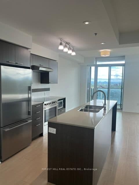 320 Tweedsmuir Avenue, Unit 1902 thumbnail 10