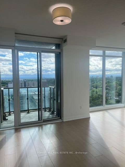 320 Tweedsmuir Avenue, Unit 1902 thumbnail 14