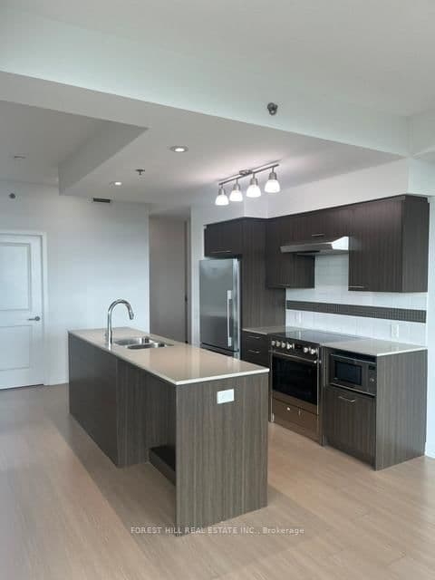 320 Tweedsmuir Avenue, Unit 1902 thumbnail 9