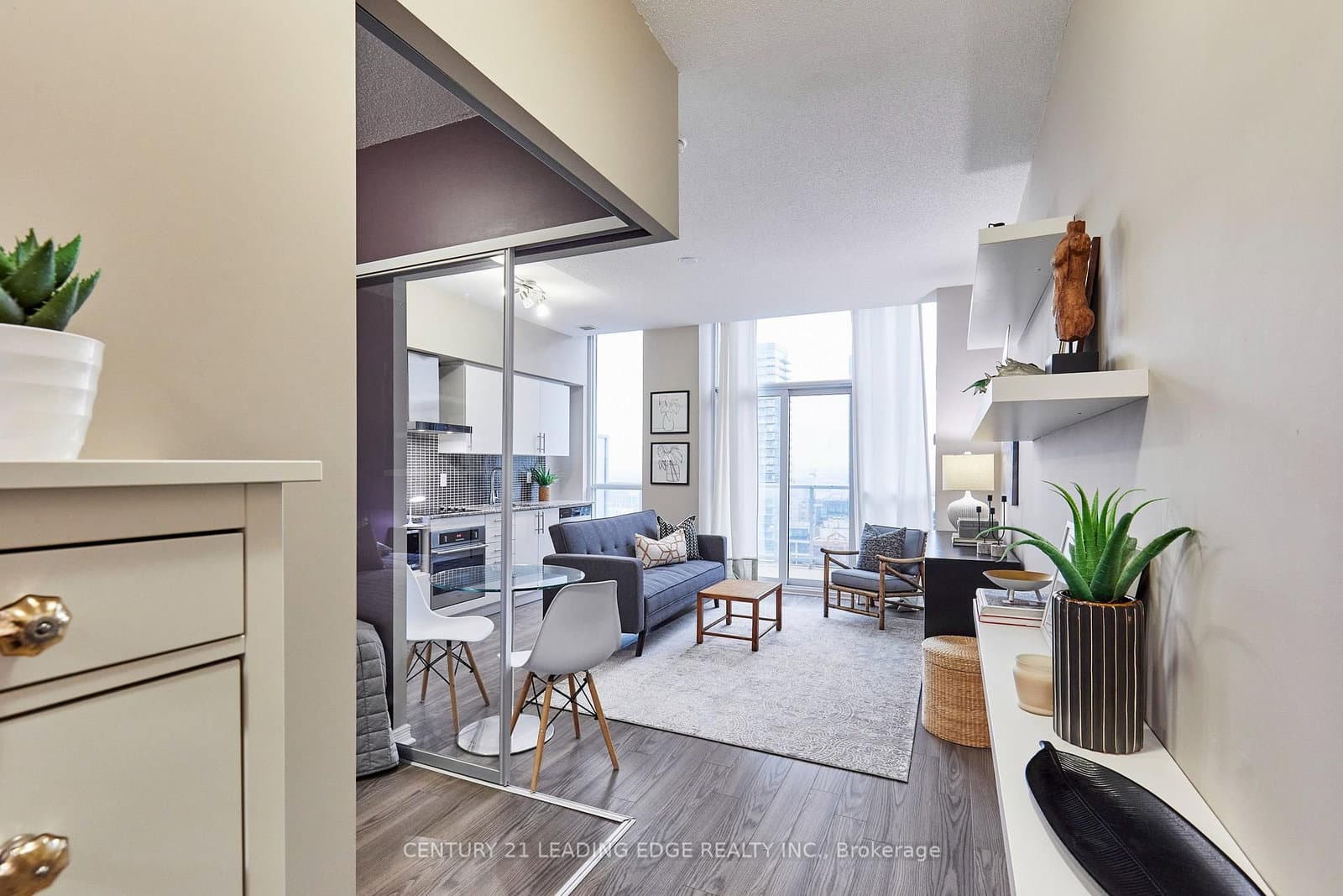 352 Front Street W, Unit PH08 thumbnail 4
