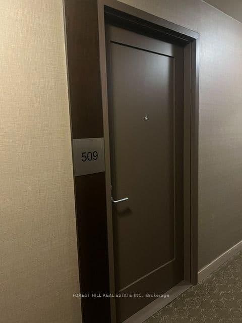 320 Tweedsmuir Avenue, Unit 509 thumbnail 5