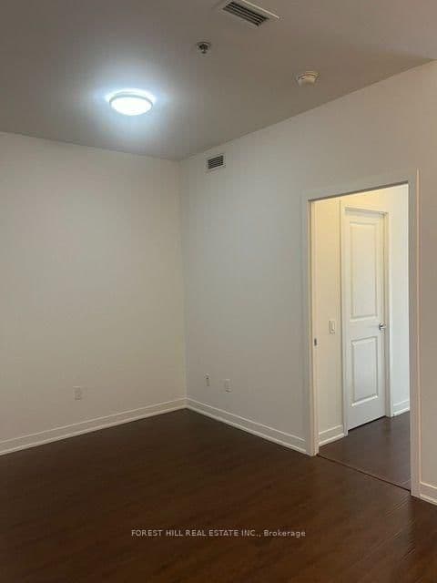 320 Tweedsmuir Avenue, Unit 111 thumbnail 12