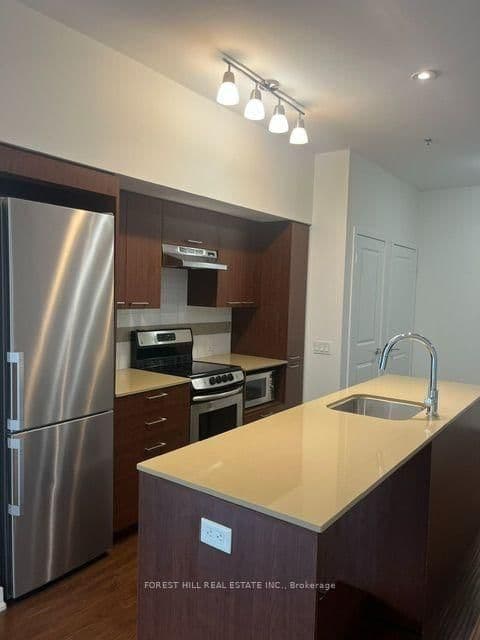 320 Tweedsmuir Avenue, Unit 111 thumbnail 9
