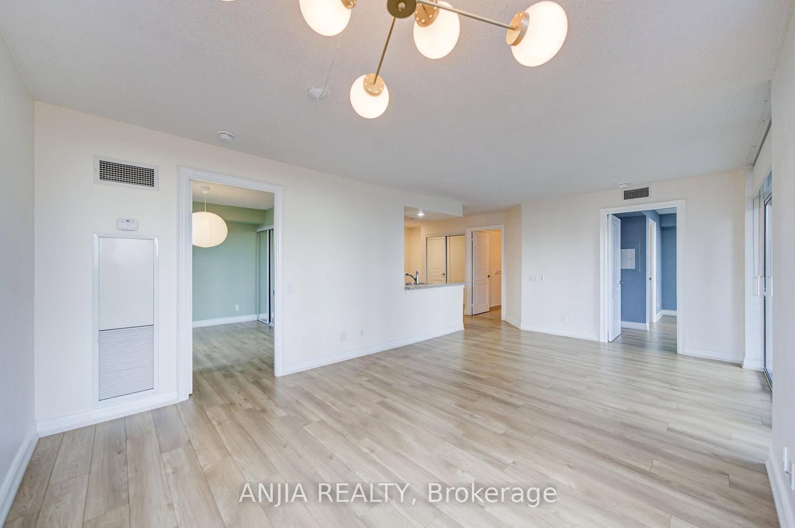 10 Northtown Way, Unit 1811 thumbnail 14