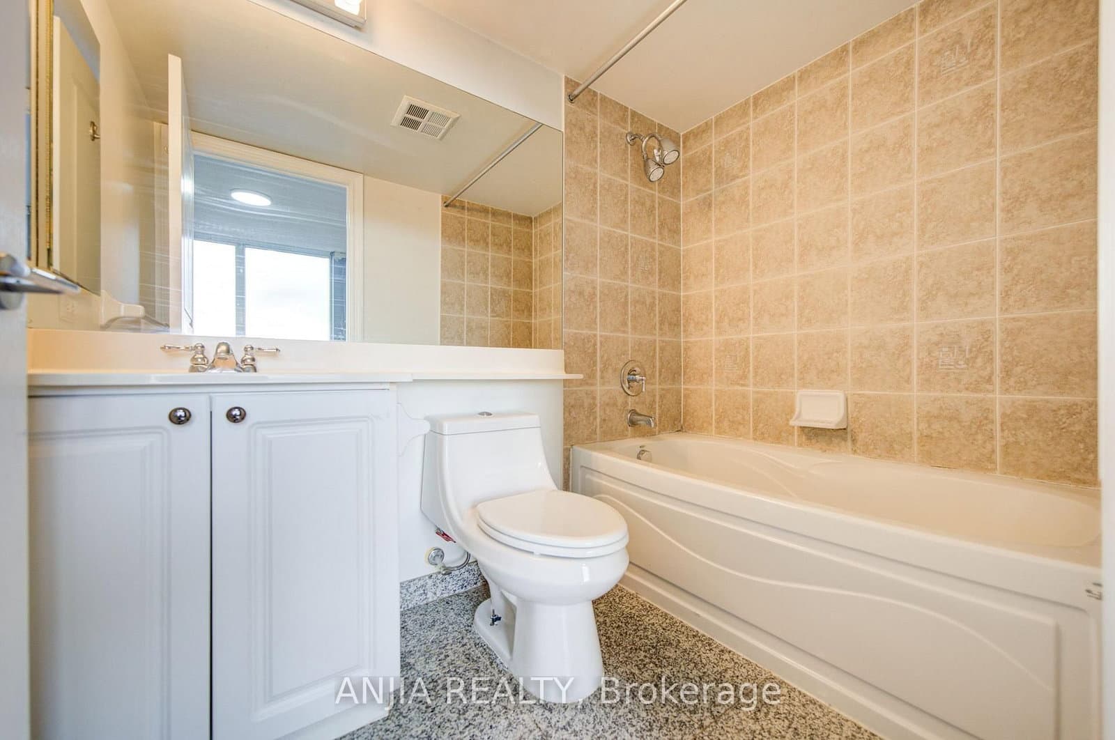 10 Northtown Way, Unit 1811 thumbnail 21