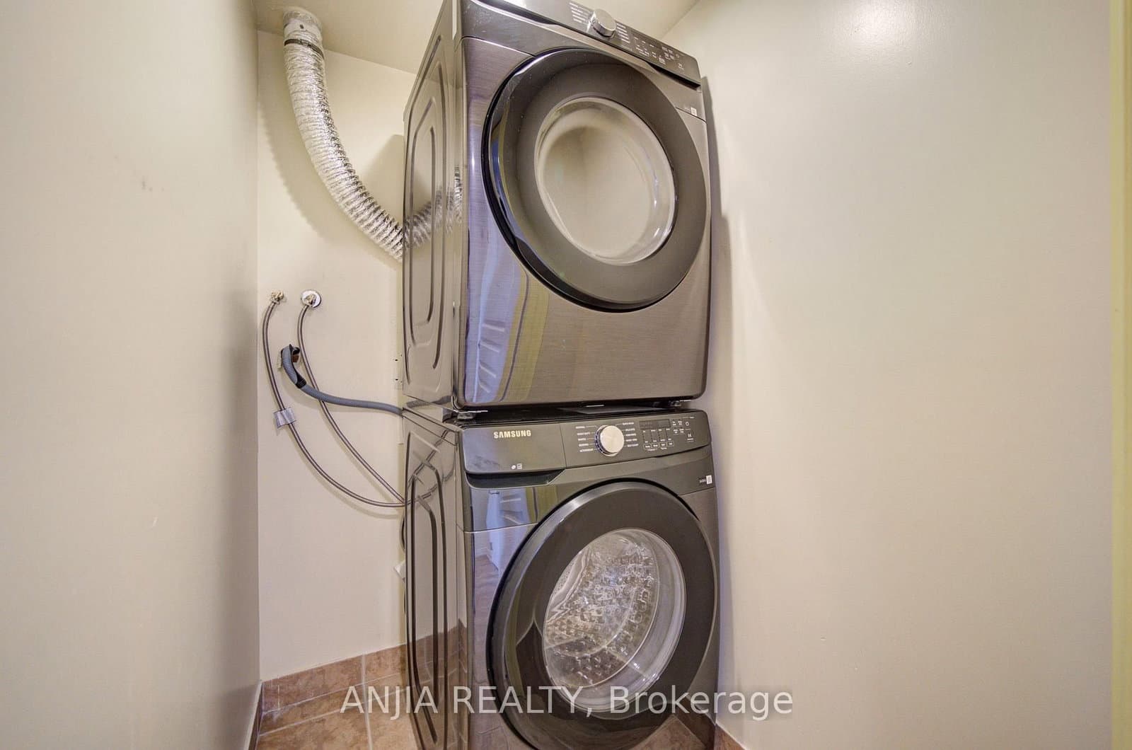 10 Northtown Way, Unit 1811 thumbnail 27