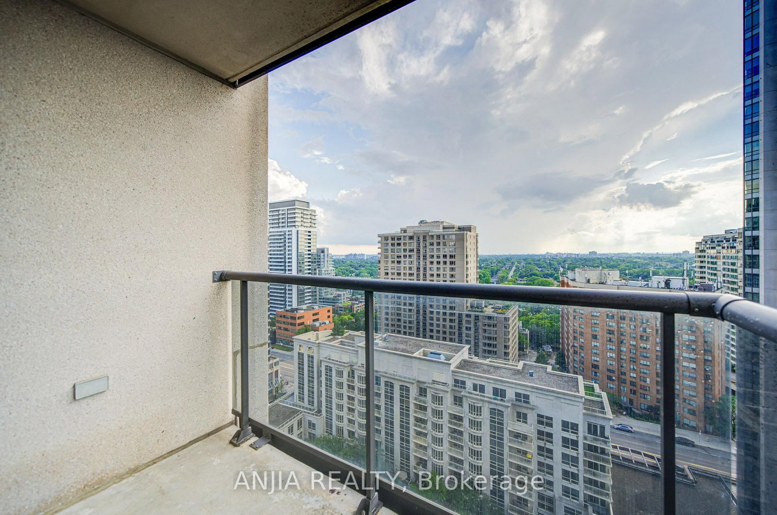 10 Northtown Way, Unit 1811 thumbnail 29
