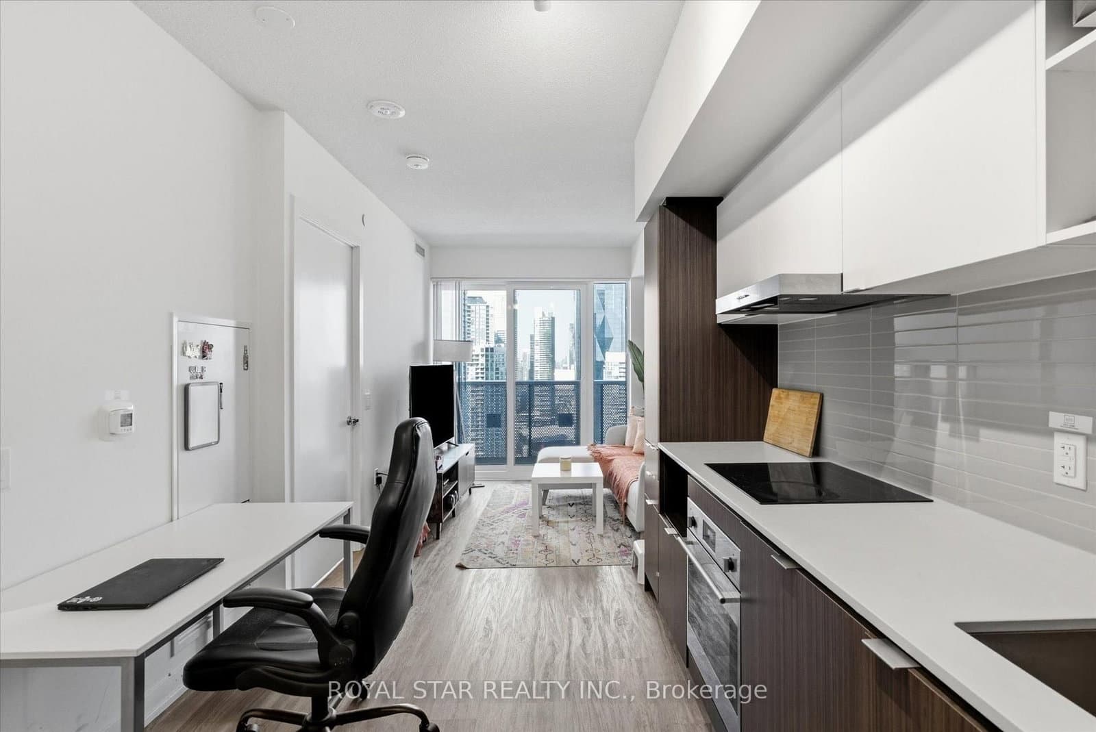 55 Cooper Street, Unit 4015 thumbnail 4