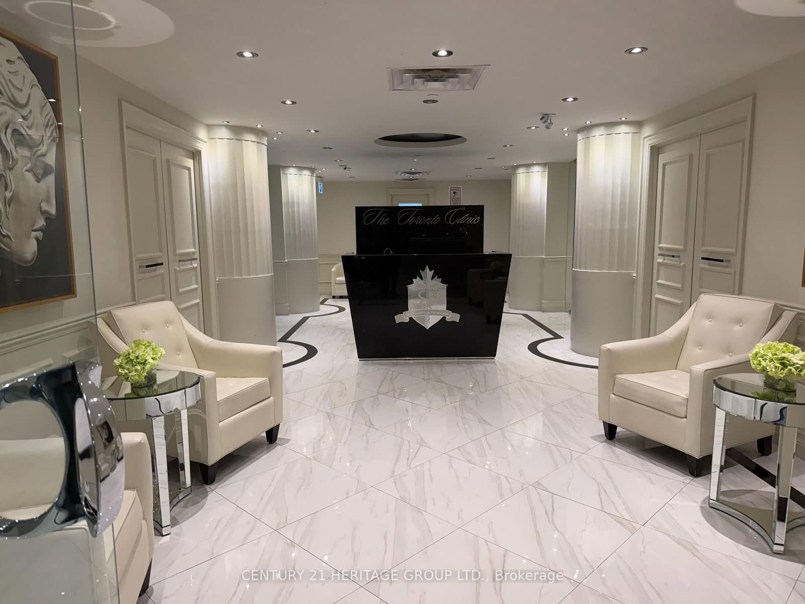 55 AVENUE Road, Unit 2000 - Image 1