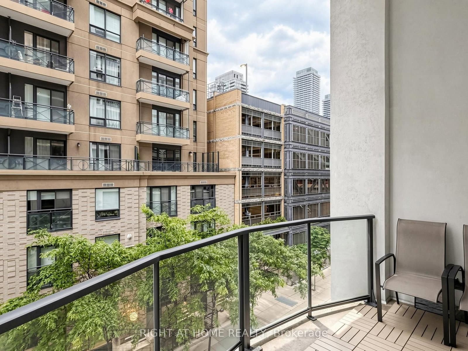 30 Hayden Street, Unit 404 thumbnail 27