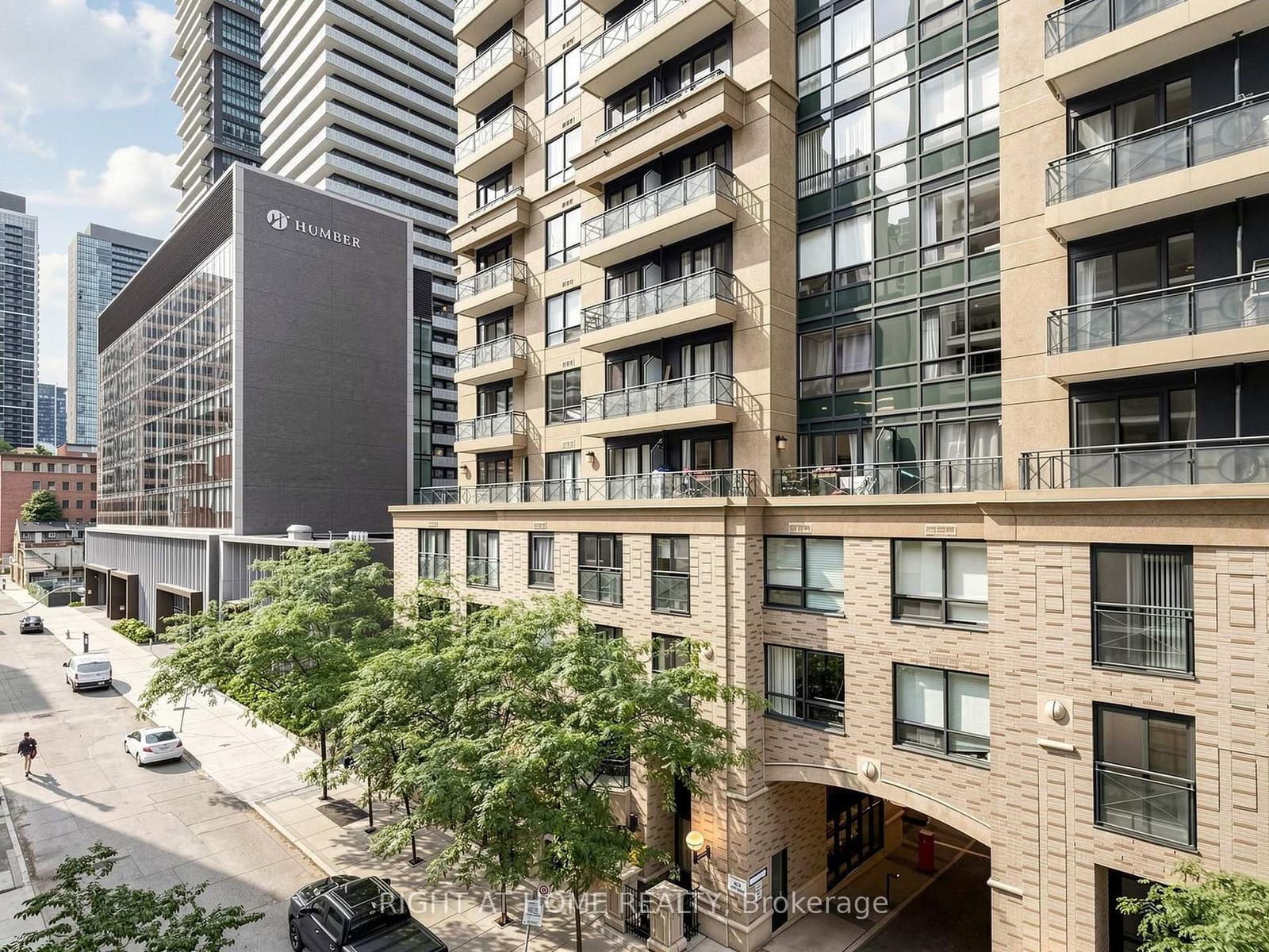 30 Hayden Street, Unit 404 thumbnail 29