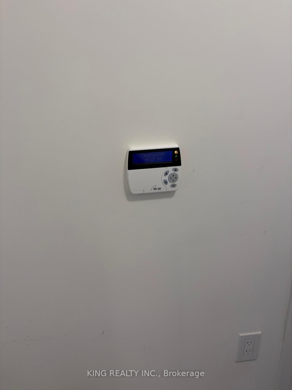 70 Princess Street, Unit 806 E thumbnail 13