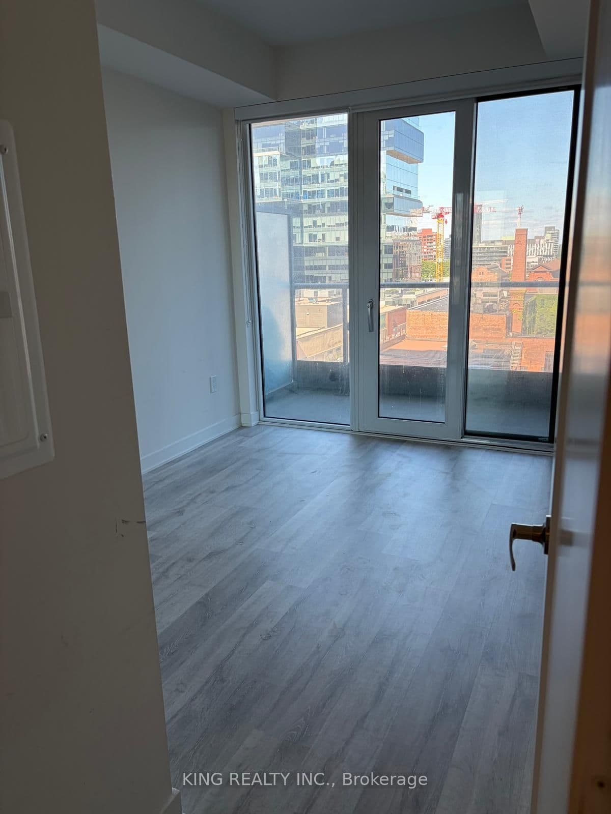 70 Princess Street, Unit 806 E thumbnail 5
