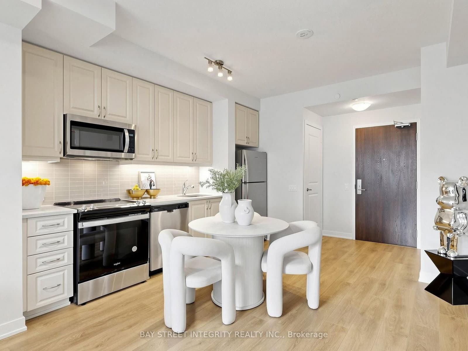 4955 Yonge Street, Unit 1616 thumbnail 24