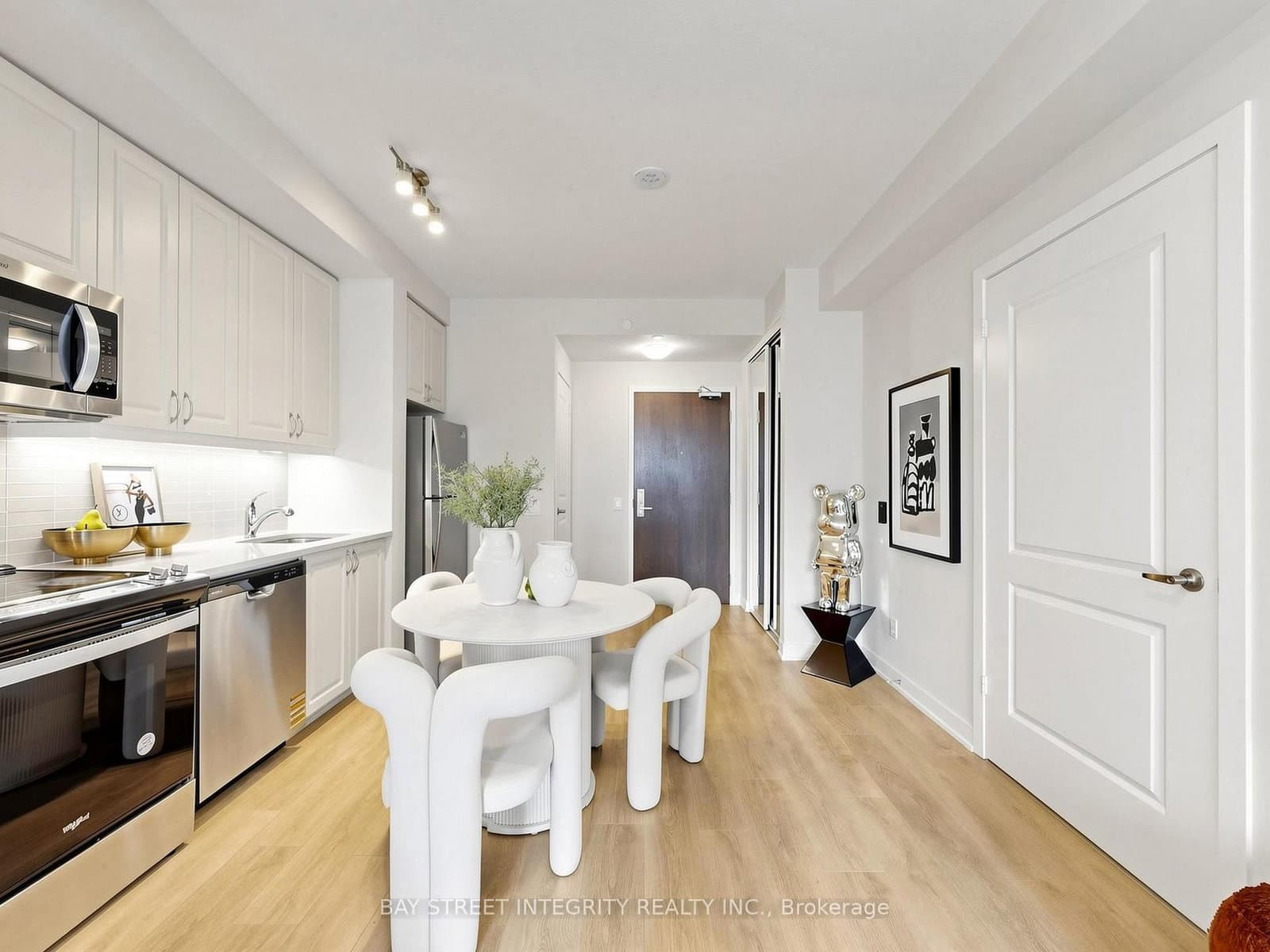 4955 Yonge Street, Unit 1616 thumbnail 25