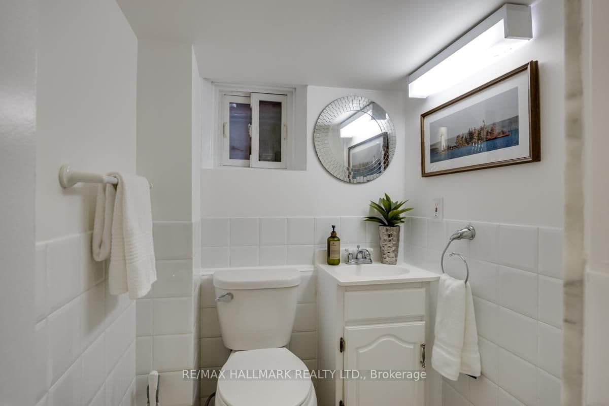 167 Welland Avenue thumbnail 26