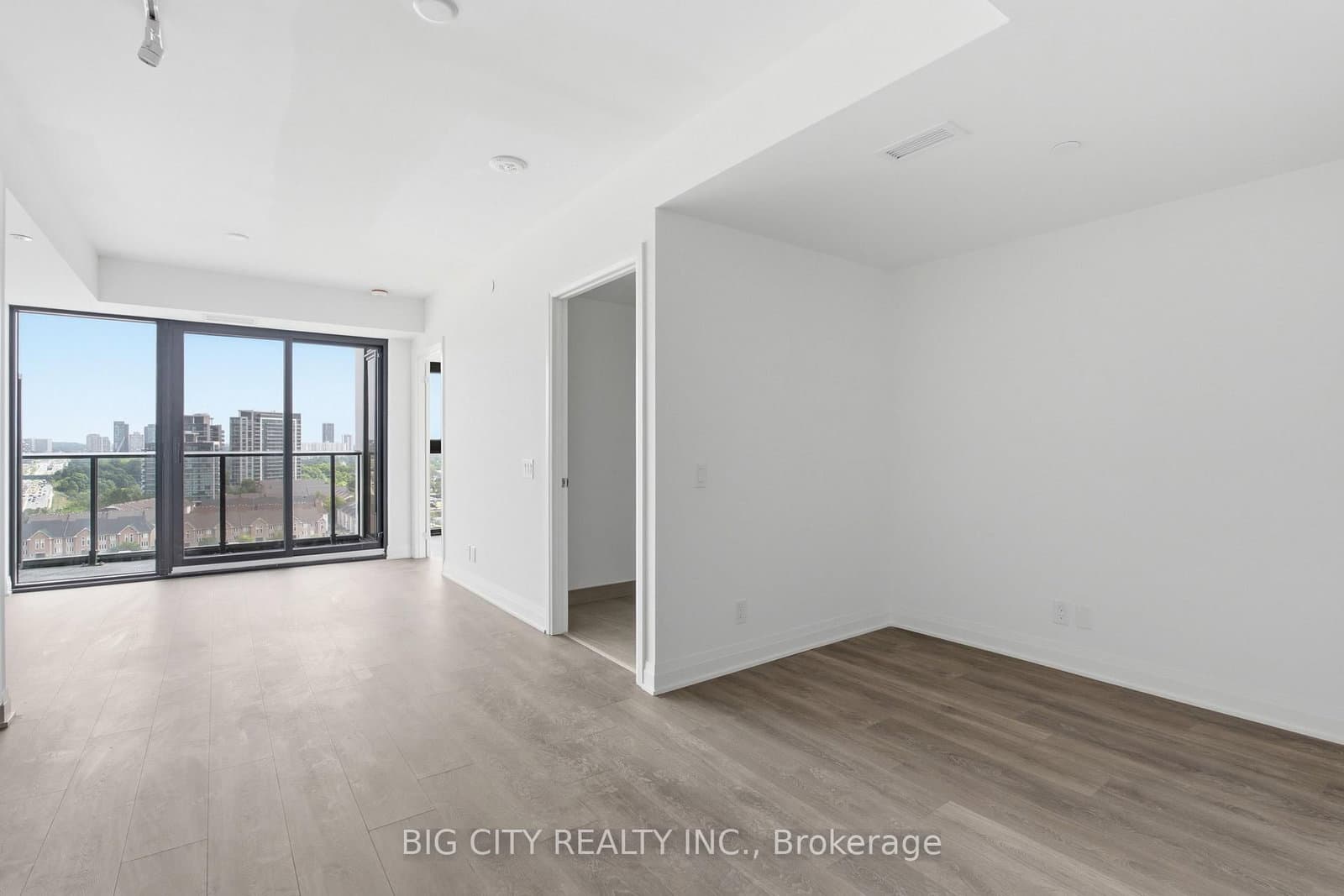 25 Frederick Todd Way, Unit 1109 thumbnail 7