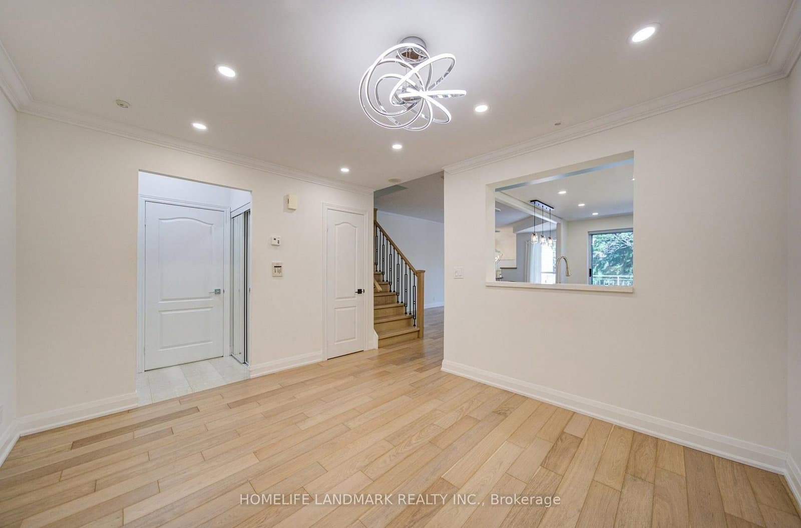 5418 Yonge Street, Unit 106 thumbnail 15