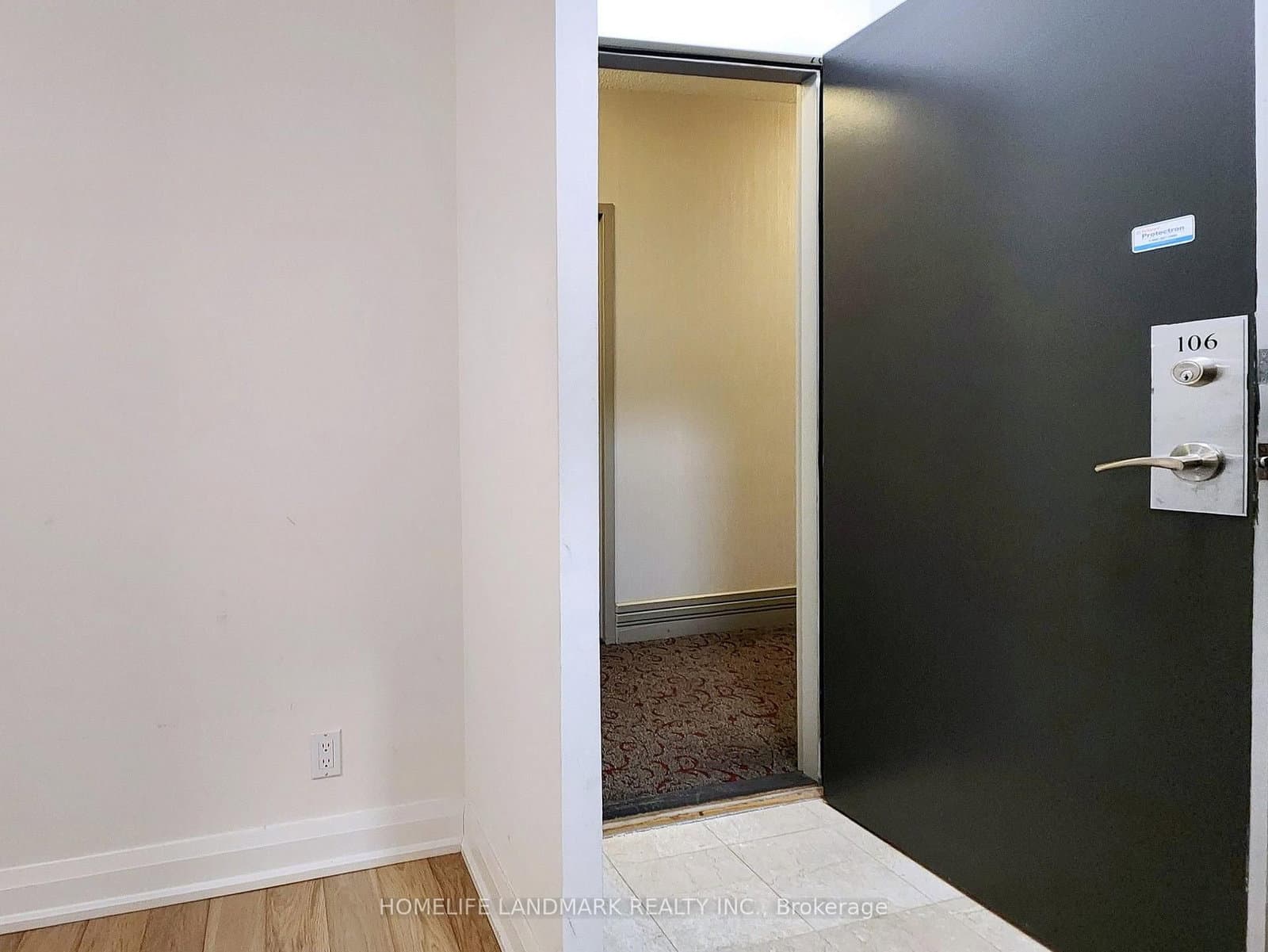 5418 Yonge Street, Unit 106 thumbnail 38