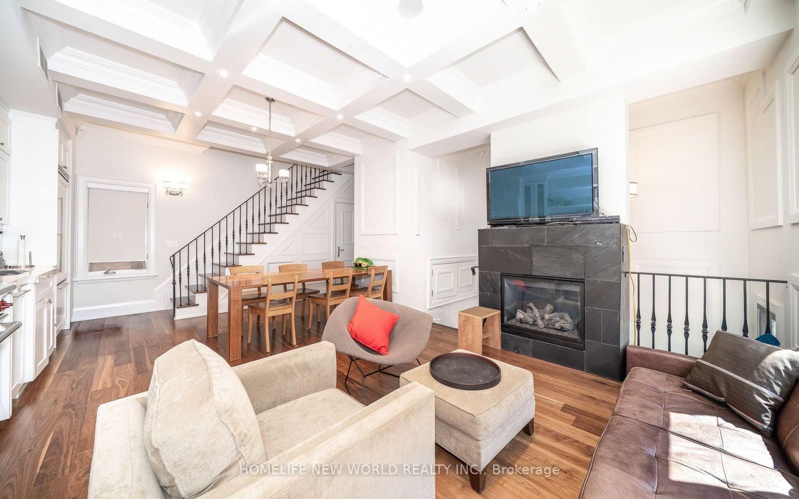 310 Merton Street thumbnail 12