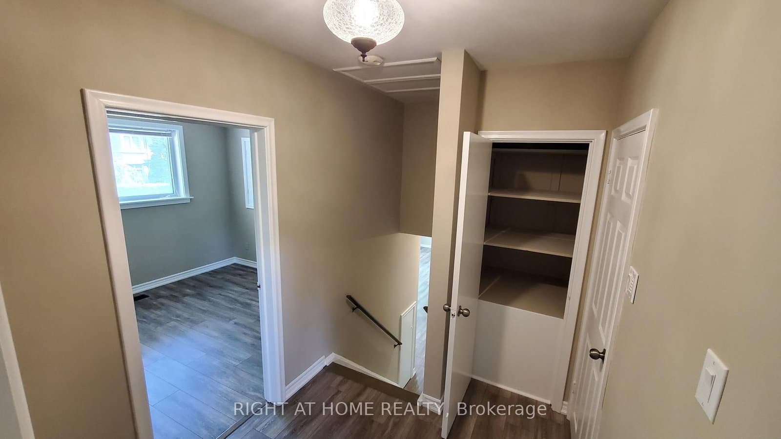 169 Yorkview Drive, Unit 1 thumbnail 13