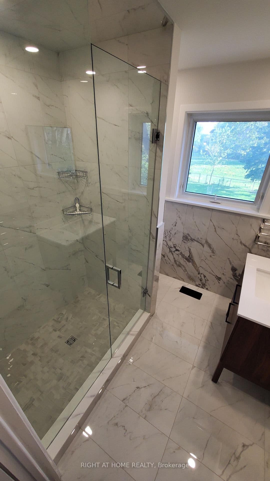 169 Yorkview Drive, Unit 1 thumbnail 15