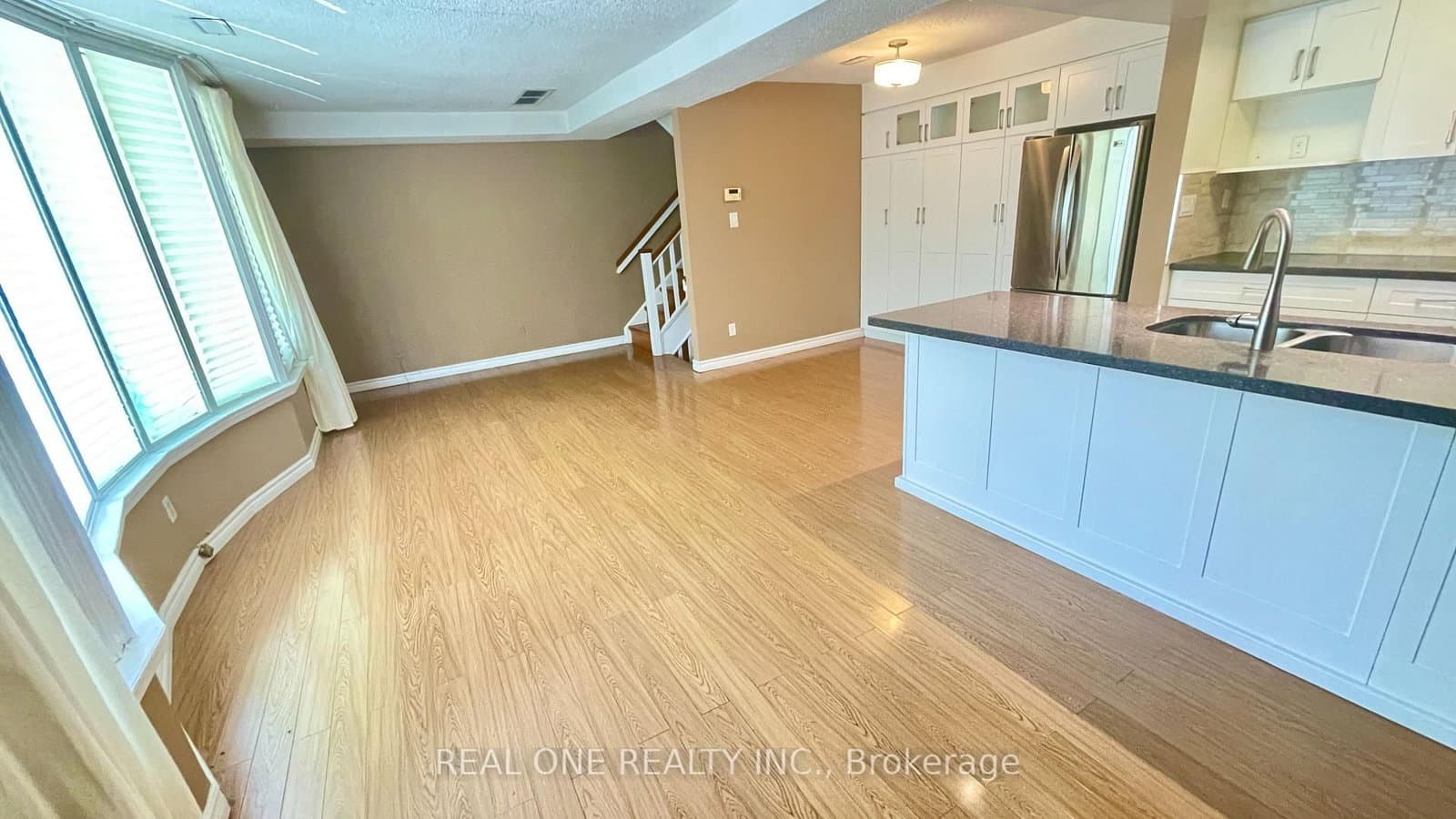 101 Mcgill Street, Unit 2 thumbnail 4