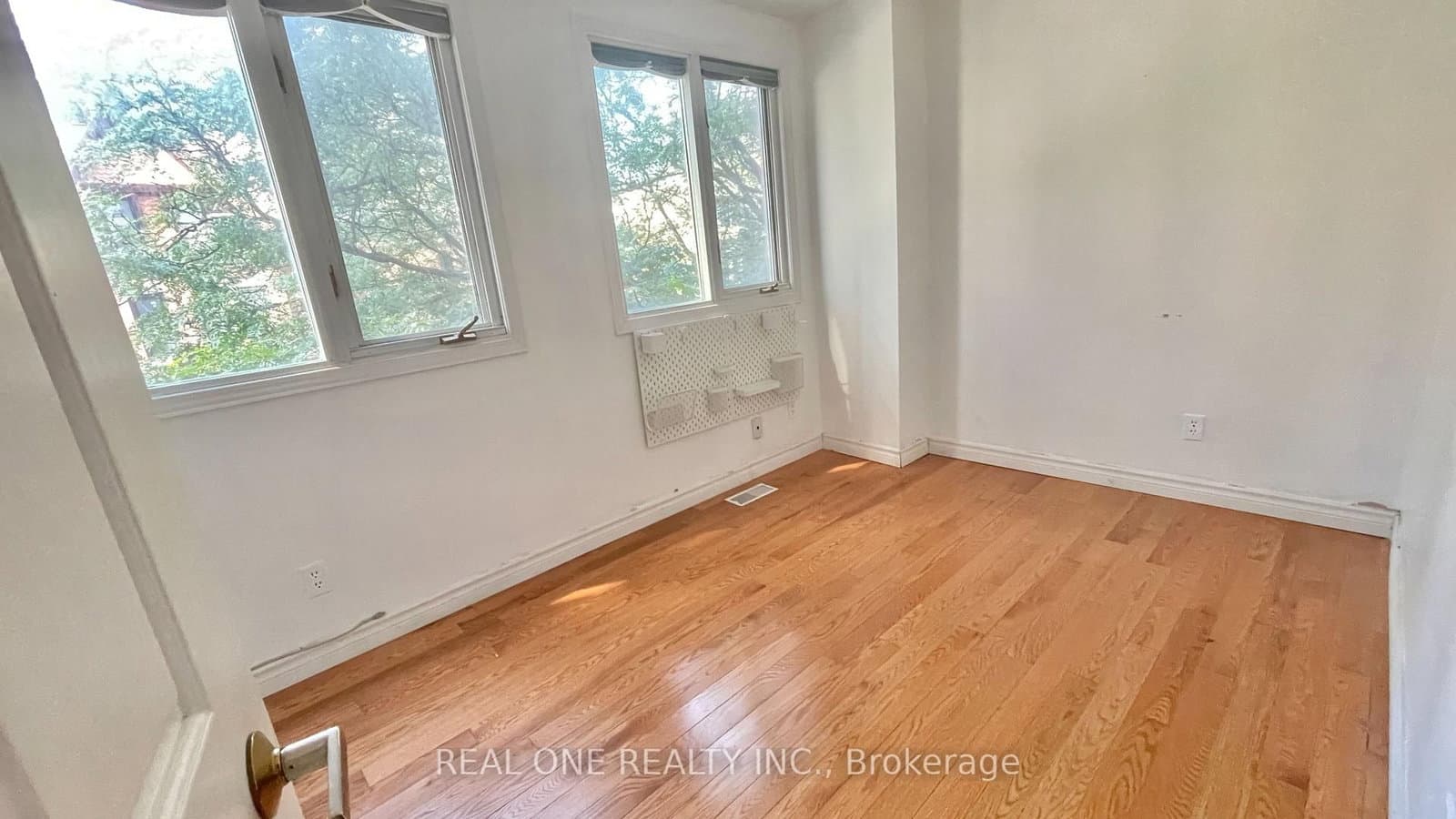 101 Mcgill Street, Unit 2 thumbnail 8